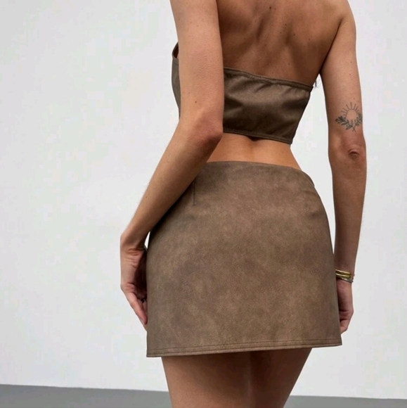 2pcs Women's Solid Color Racerback Rhinestone Decor Tank Top And Mini Skirt Set - Picture 2 of 4